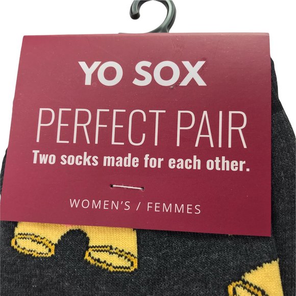 New NWT Yo Socks Mac n Cheese with macaroni and cheese print Women's 6-11 Large - Picture 3 of 9